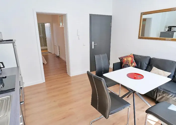 5 Bei Der Klosterkirche, 2 Og Rechts - Abc549 * Wismar